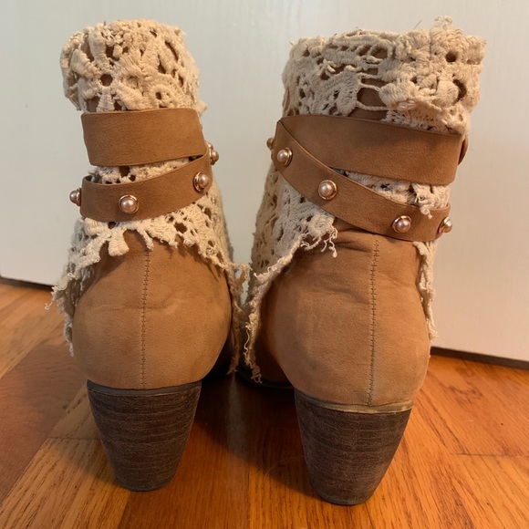 Booties - Picture 3 of 5